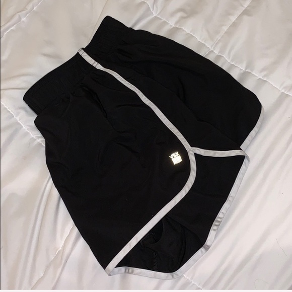 VS Athletic Shorts - Picture 2 of 4